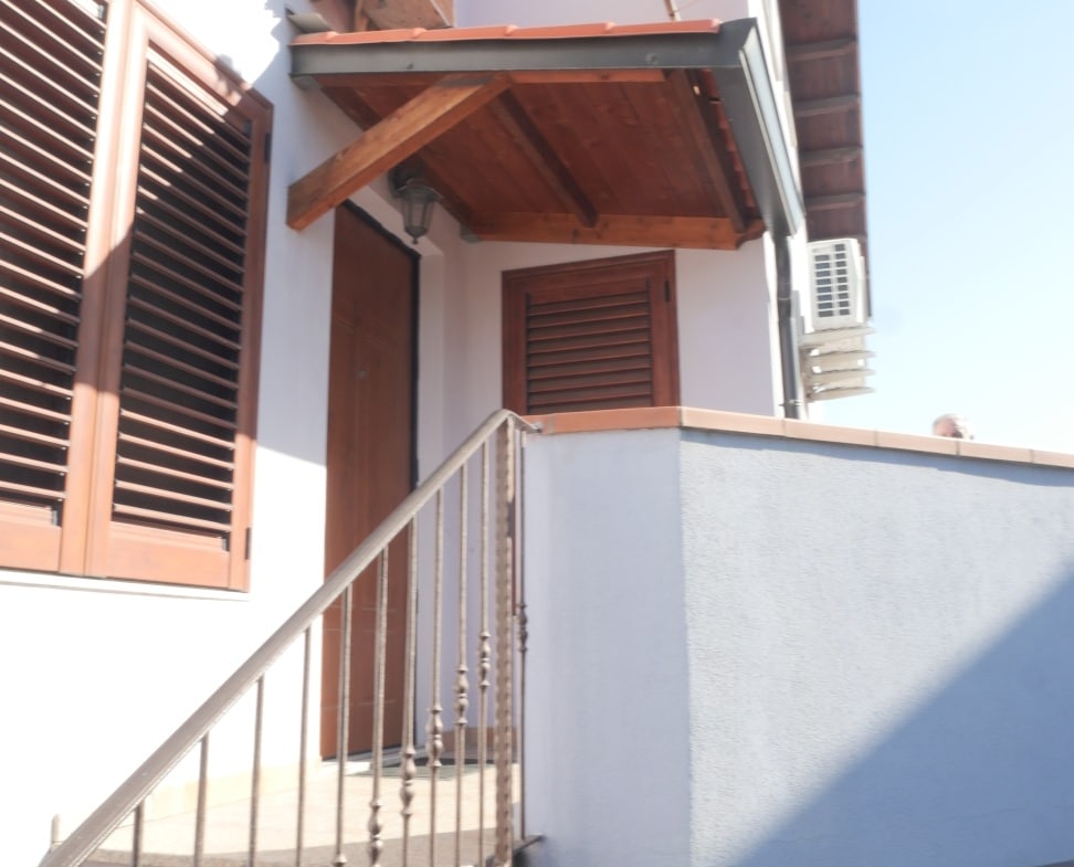 Serramanna casa unifamiliare su tre livelli.
