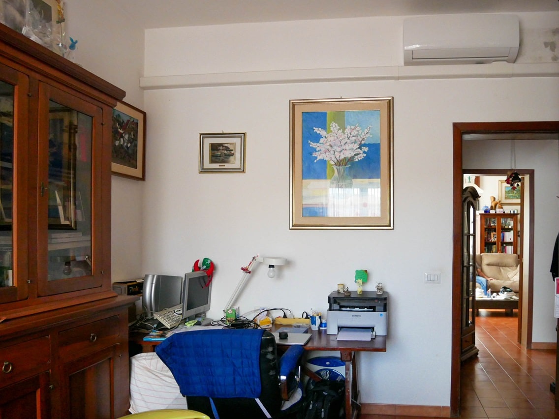 16 Serramanna casa unifamiliare su tre livelli.