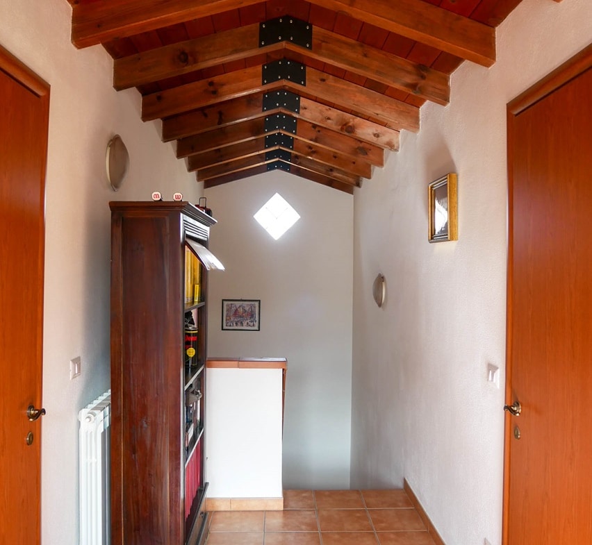 Serramanna casa unifamiliare su tre livelli.