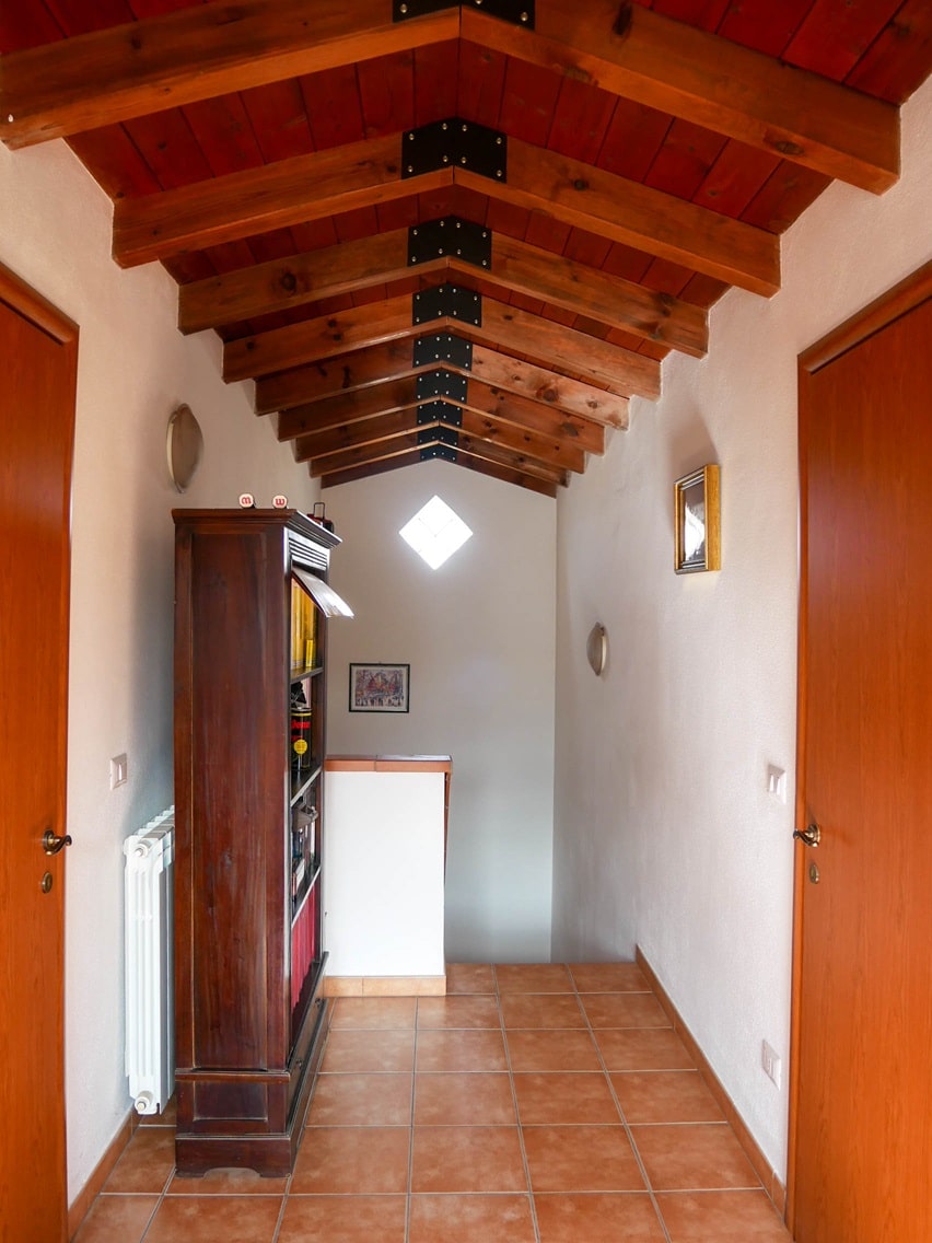 18 Serramanna casa unifamiliare su tre livelli.