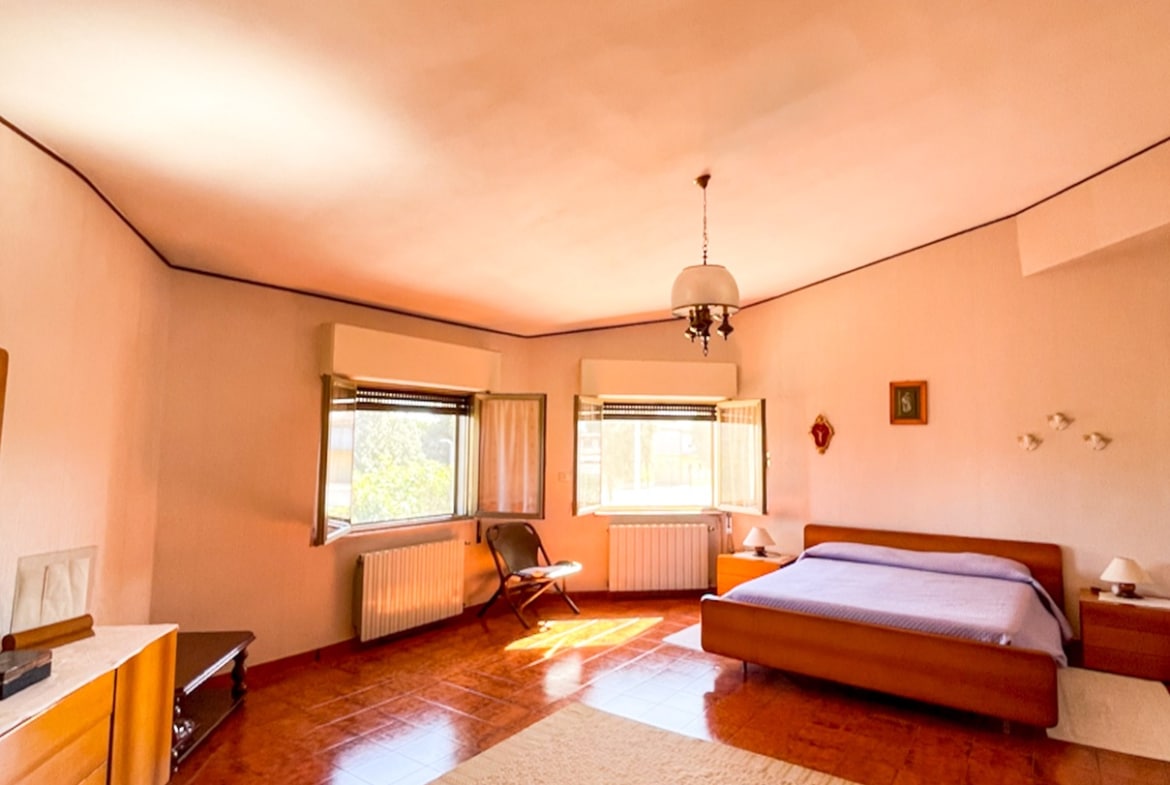 Uta Villa Indipendente con ampio giardino.