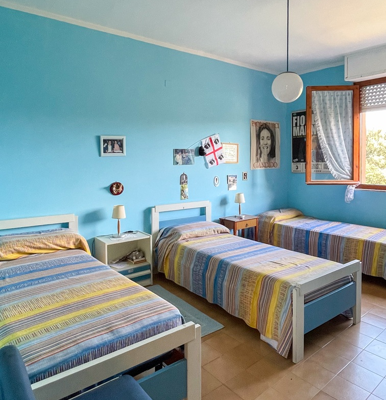 Ampia Villetta bilivelli con ampie pertinenze e terrazza a Serramanna