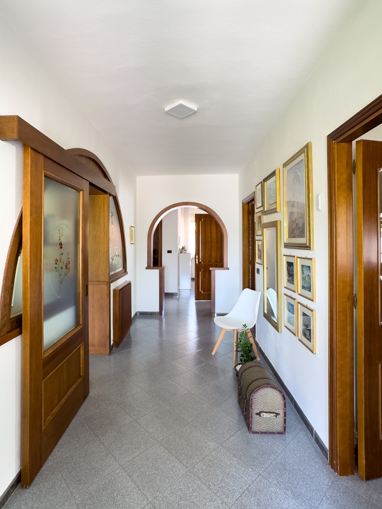 Villa indipendente in vendita – Località “Isca Bois”