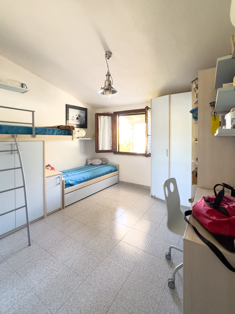 23 Esclusiva Villa Vista Mare: Il Fascino della Costa Verde a Torre dei Corsari