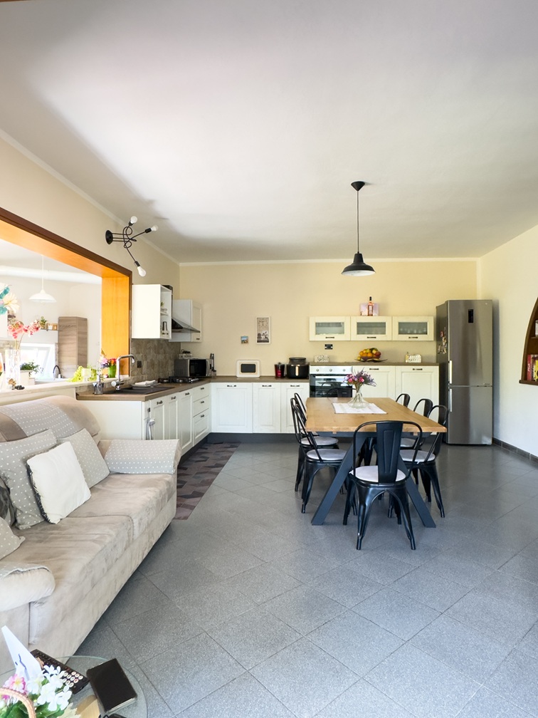 Villa indipendente in vendita – Località “Isca Bois”