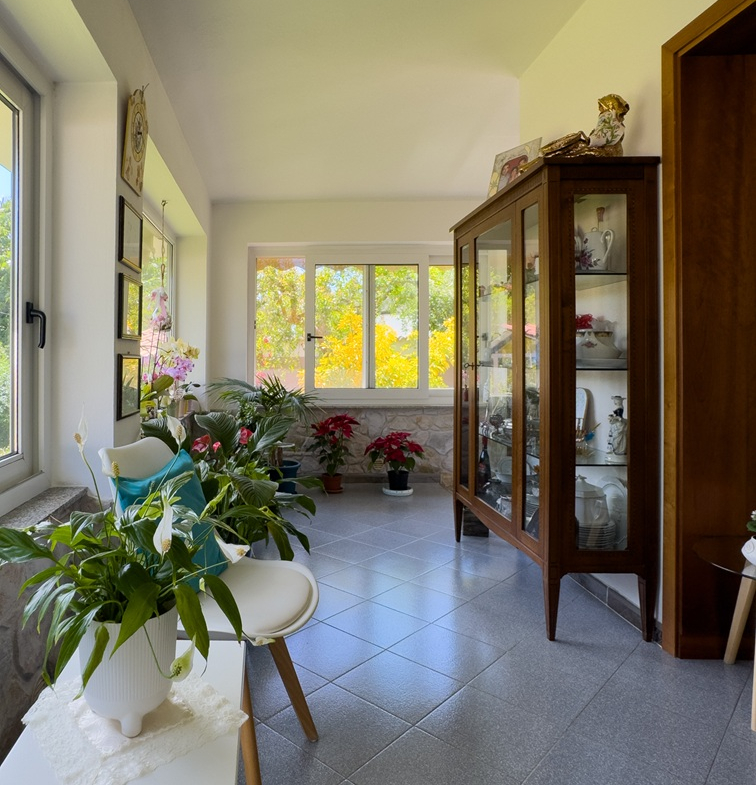 Villa indipendente in vendita – Località “Isca Bois”