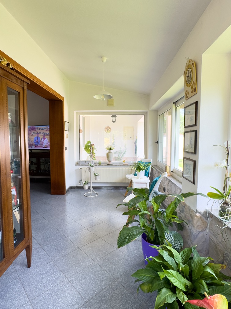 Villa indipendente in vendita – Località “Isca Bois”