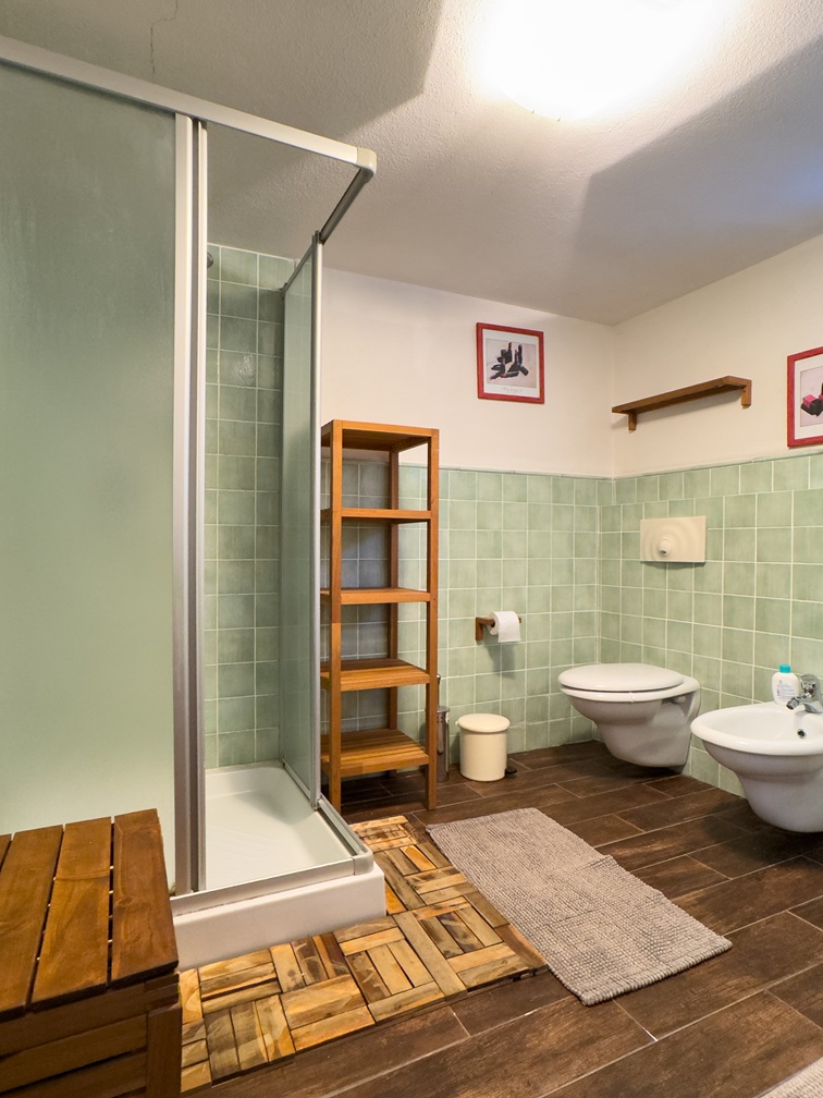49 Esclusiva Villa Vista Mare: Il Fascino della Costa Verde a Torre dei Corsari