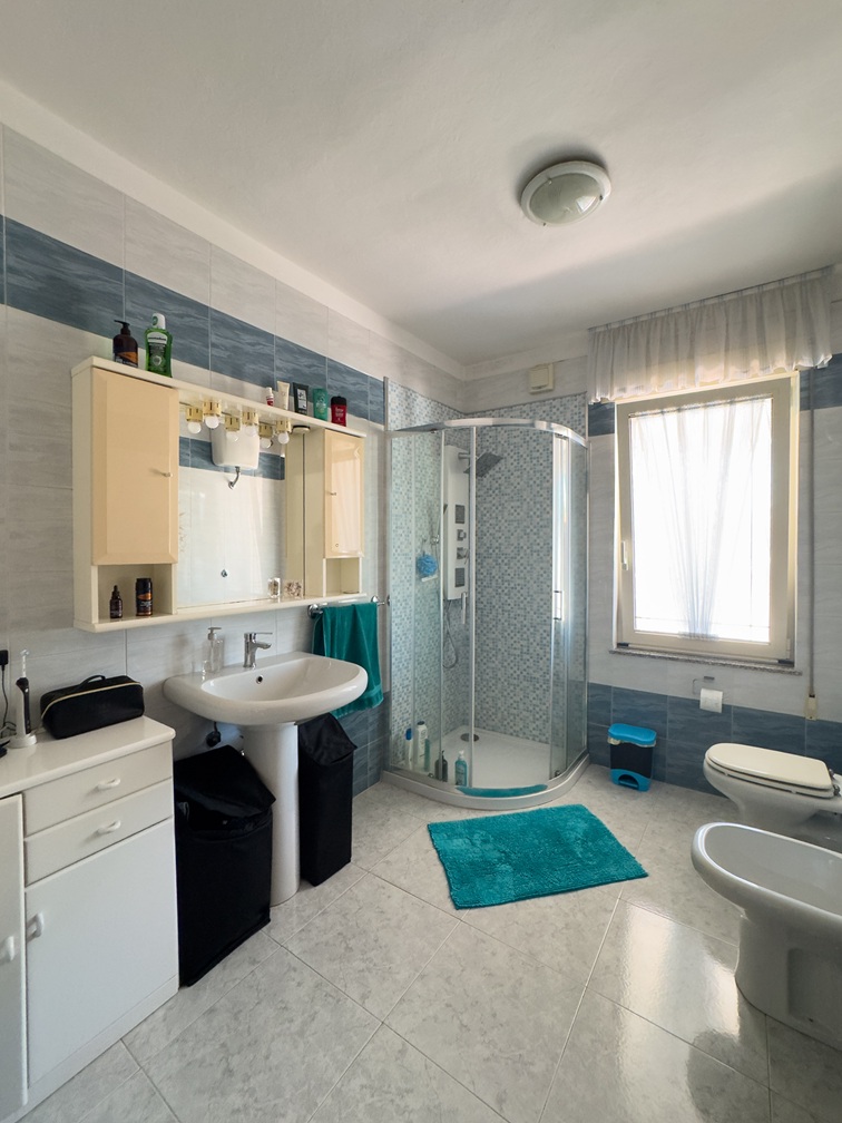 Villa indipendente in vendita – Località “Isca Bois”
