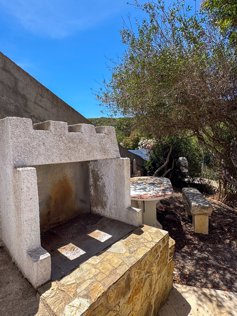 40 Torre dei Corsari Rifinita villetta a 1 minuto dalla spiaggia.