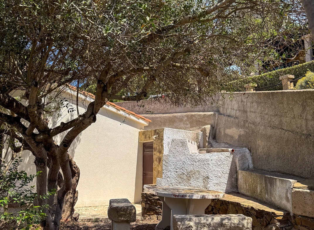 Torre dei Corsari Rifinita villetta a 1 minuto dalla spiaggia.