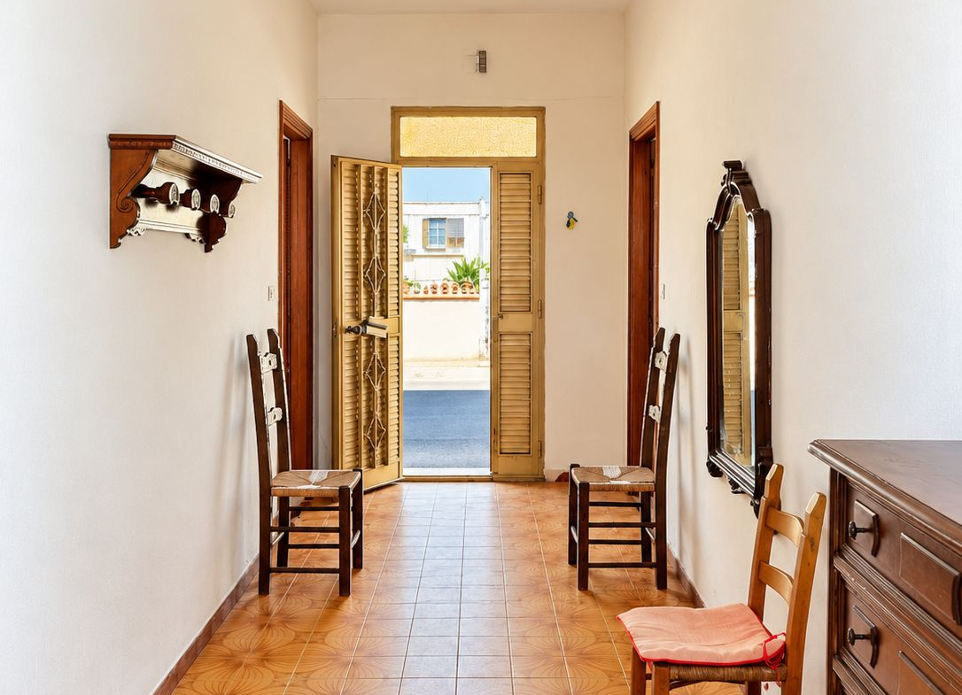 Casa Indipendente da Ristrutturare con Cortile – Serramanna (Zona Sa Lua)