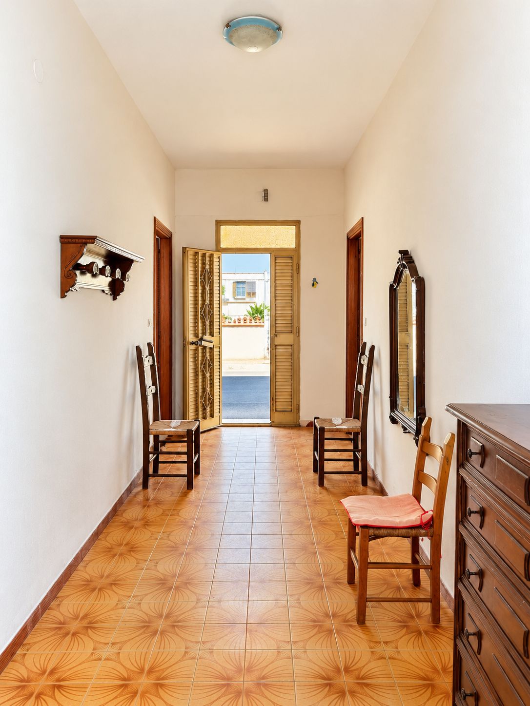 04 Casa Indipendente da Ristrutturare con Cortile – Serramanna (Zona Sa Lua)