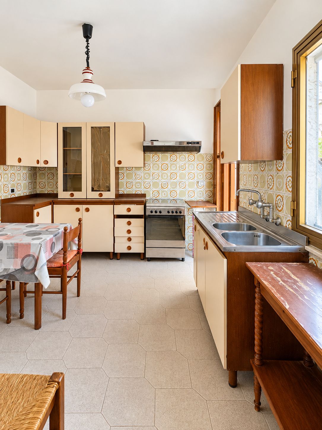 10 Casa Indipendente da Ristrutturare con Cortile – Serramanna (Zona Sa Lua)