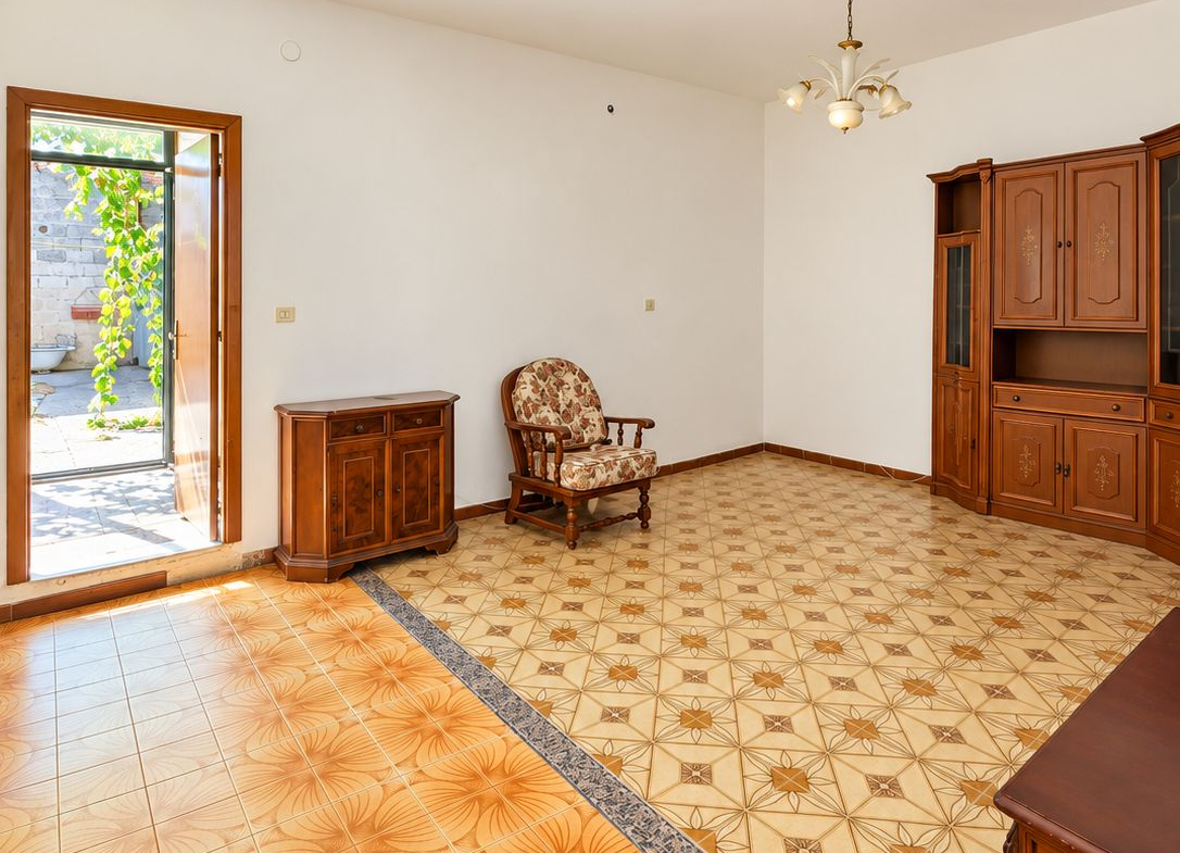 Casa Indipendente da Ristrutturare con Cortile – Serramanna (Zona Sa Lua)