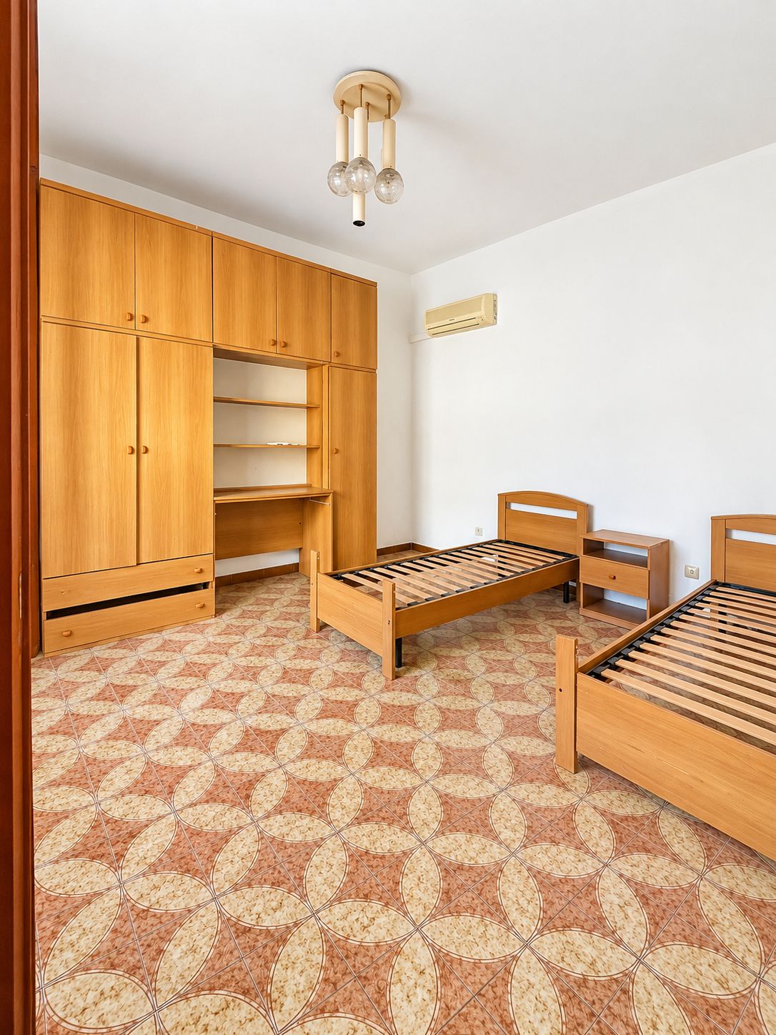 13 Casa Indipendente da Ristrutturare con Cortile – Serramanna (Zona Sa Lua)