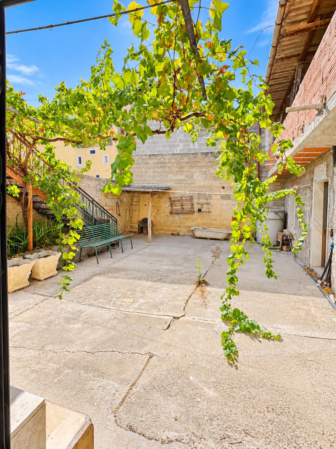 19 Casa Indipendente da Ristrutturare con Cortile – Serramanna (Zona Sa Lua)