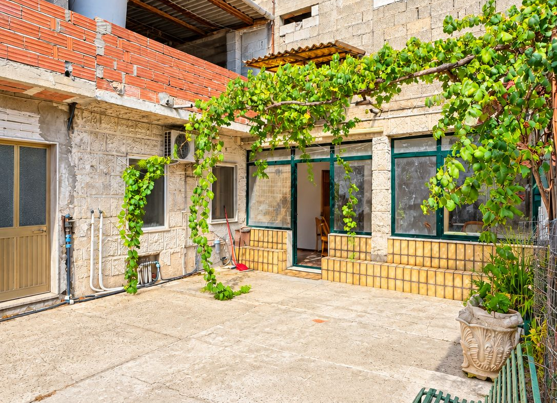 Casa Indipendente da Ristrutturare con Cortile – Serramanna (Zona Sa Lua)