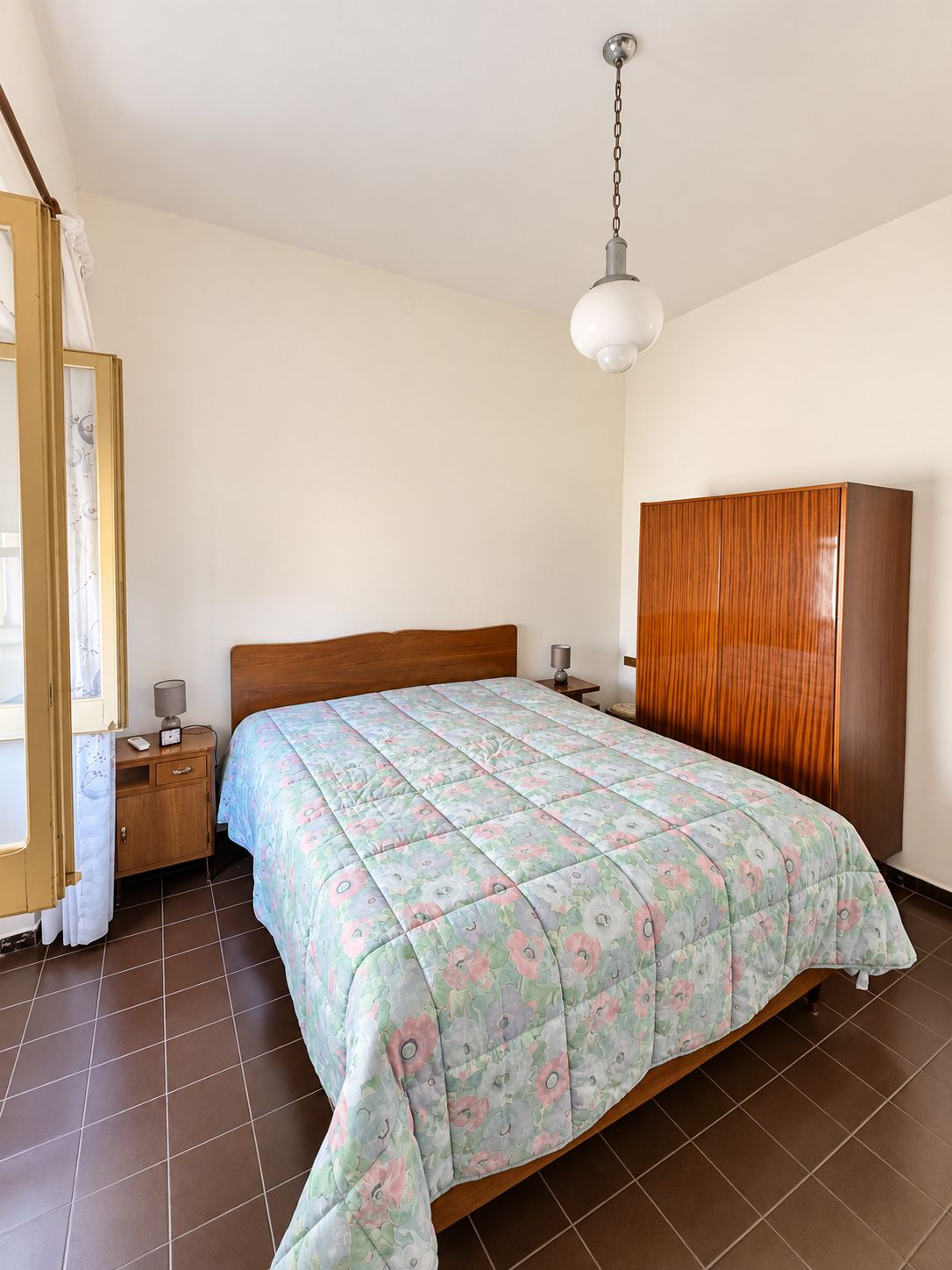 10 Vallermosa – Casa indipendente con cortile privato