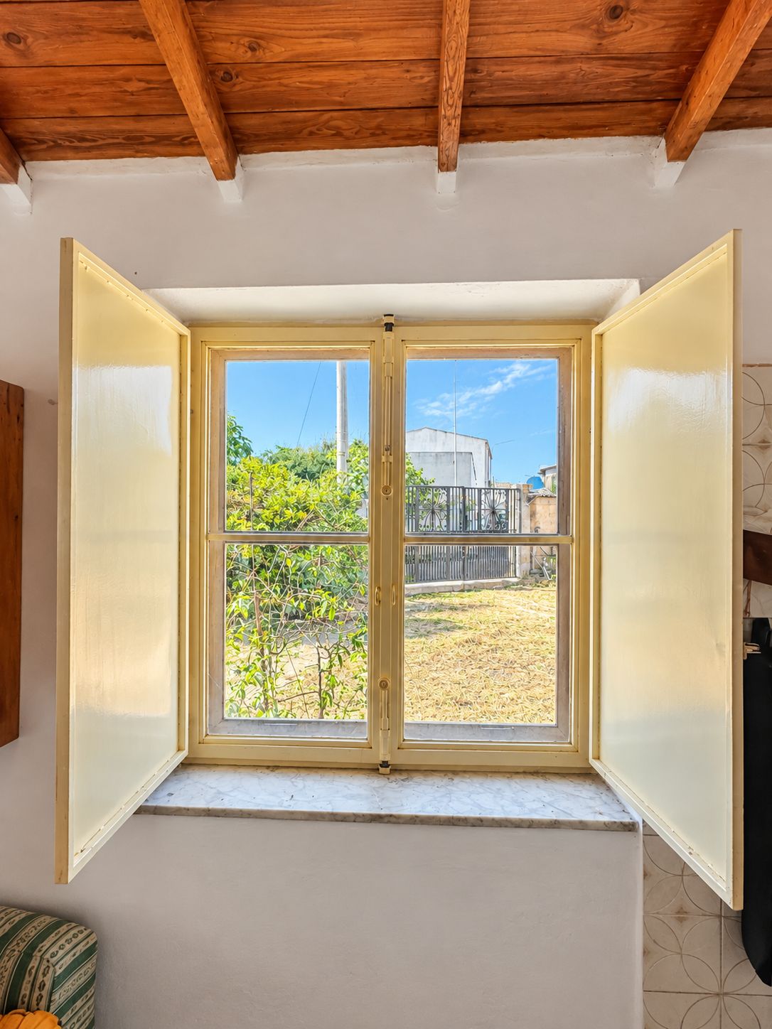 14 Vallermosa – Casa indipendente con ampio terreno di circa 1.600 mq