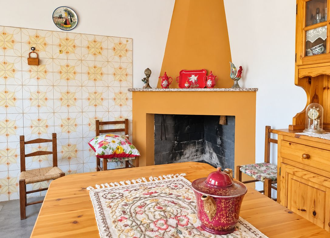 Vallermosa – Casa indipendente con ampio terreno di circa 1.600 mq