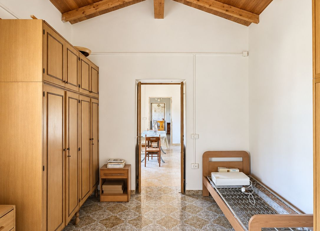 Vallermosa – Casa indipendente con ampio terreno di circa 1.600 mq