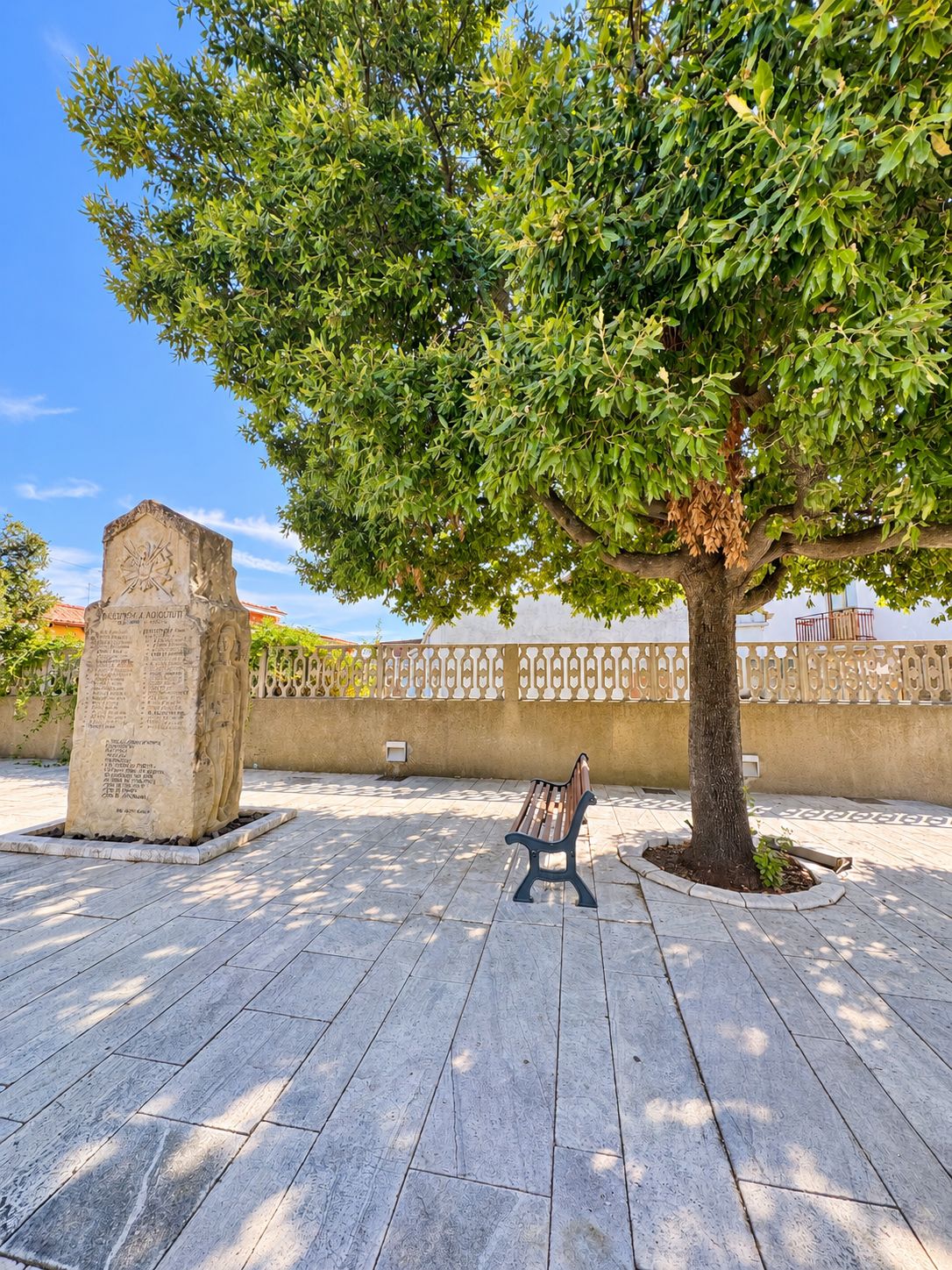 2 Vallermosa – Casa indipendente con cortile privato