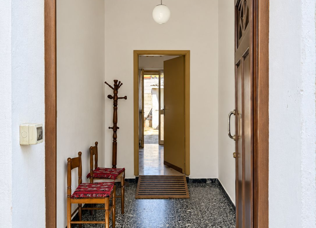 Vallermosa – Casa indipendente con cortile privato