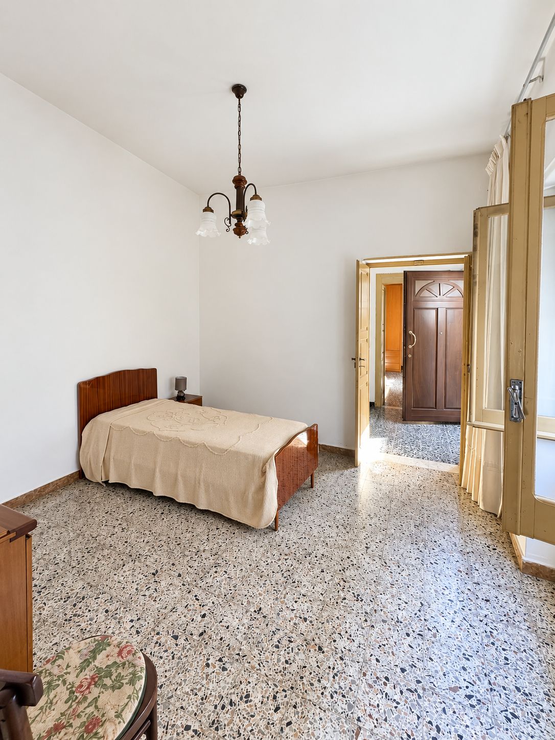 8 Vallermosa – Casa indipendente con cortile privato